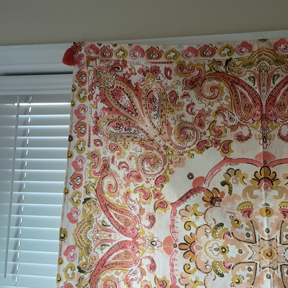 Wall Tapestry - Picture 2 of 5